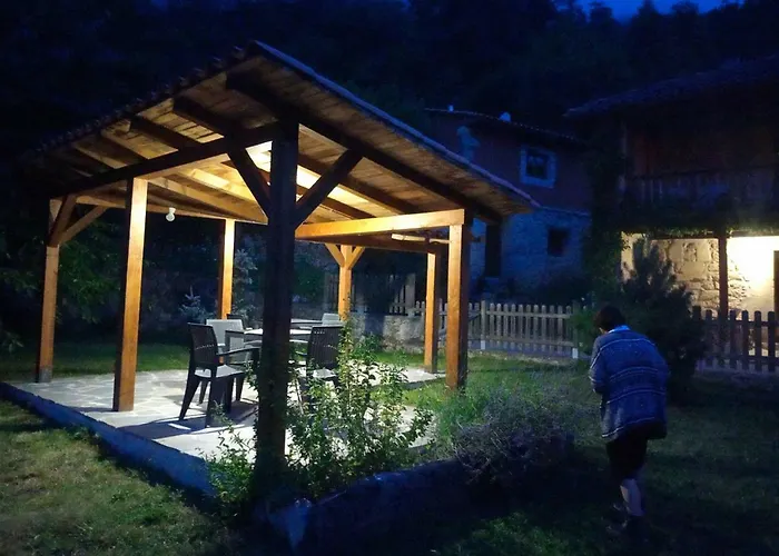Hotel Rural Llerau