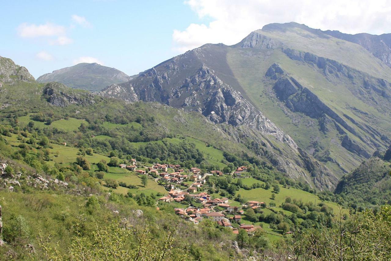 Rural Llerau 3*